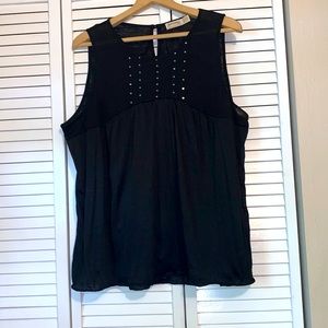 Light Sleeveless Shirt